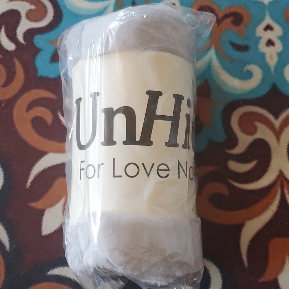 Silver UnHide Blanket